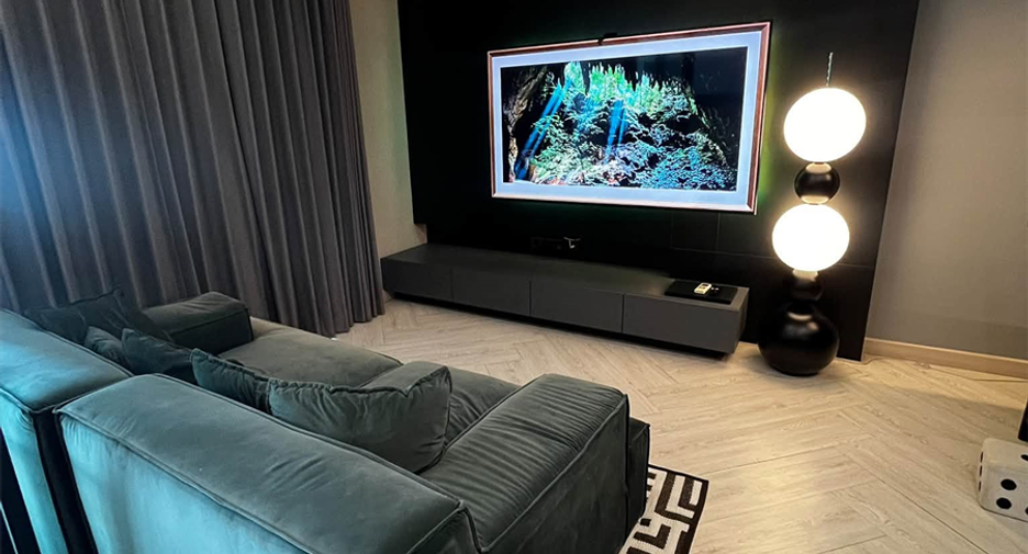For rent 2 bedrooms condo in Thon Buri, Bangkok