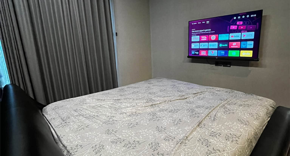 For rent 2 bedrooms condo in Thon Buri, Bangkok