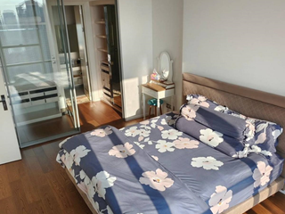 For rent 1 bed condo in Sathon, Bangkok