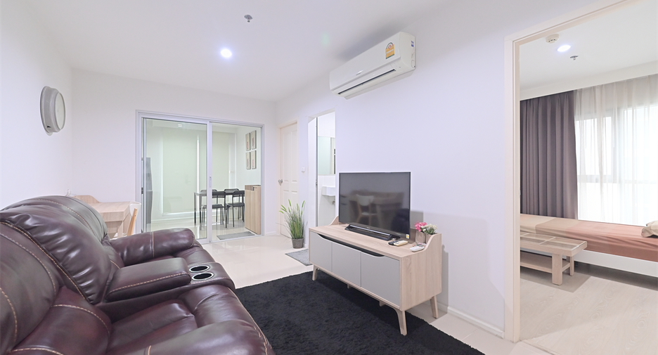 For sale 2 bedrooms condo in Huai Khwang, Bangkok