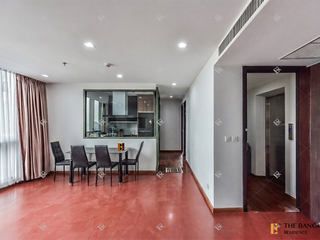 Wohnung zur Miete mit 3 Zimmer in Pathum Wan, Bangkok