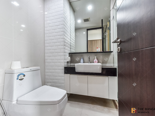 Wohnung zur Miete mit 3 Zimmer in Pathum Wan, Bangkok