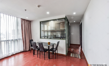 For rent 3 bedrooms condo in Pathum Wan, Bangkok