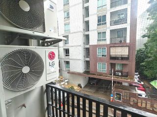 Condo en alquiler de estudio en Huai Khwang, Bangkok
