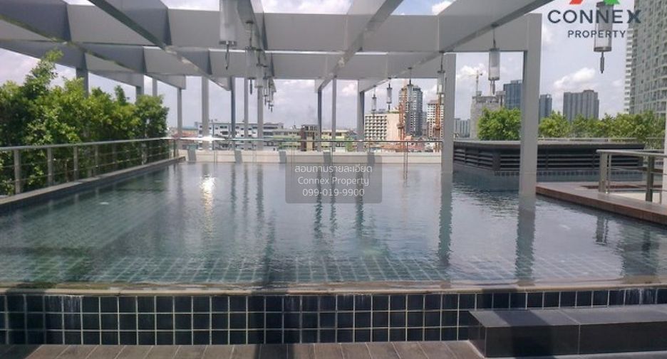 For rent 3 ベッドルーム condo in Khlong Toei, Bangkok