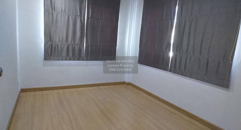 For rent 3 bedrooms townhouse in Bang Bua Thong, Nonthaburi