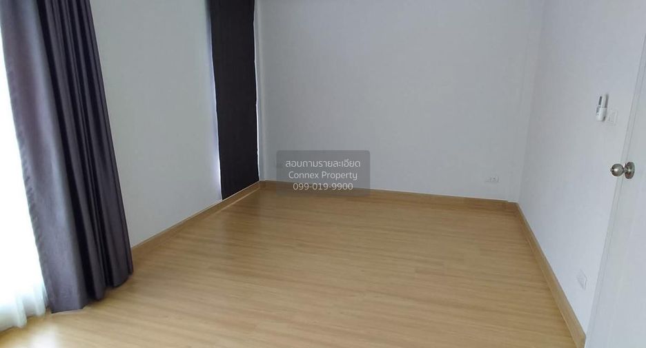For rent 3 bedrooms townhouse in Bang Bua Thong, Nonthaburi