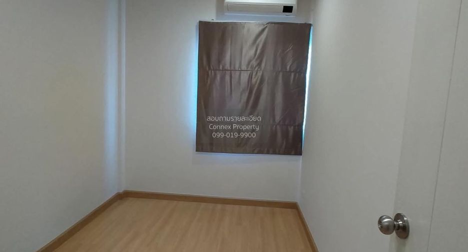 For rent 3 bedrooms townhouse in Bang Bua Thong, Nonthaburi