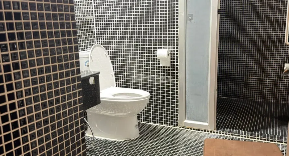 Wohnung zur Miete mit 2 Zimmer in Watthana, Bangkok
