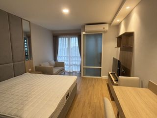 Condo en alquiler de estudio en Huai Khwang, Bangkok