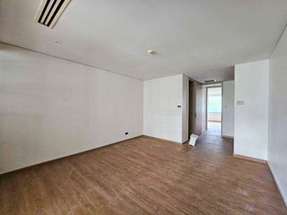 Condo en alquiler de 3 habitaciones en Sathon, Bangkok