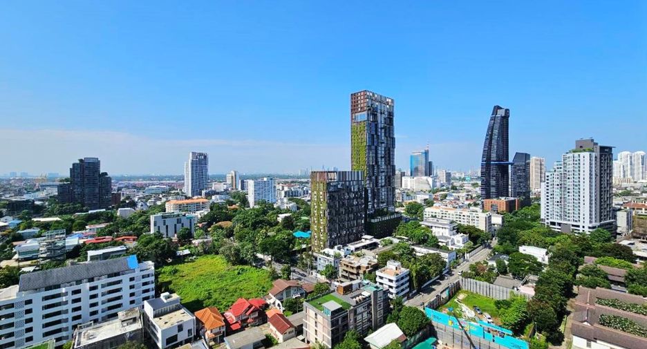 À louer et à vendre 2 chambres condo à Khlong Toei, Bangkok