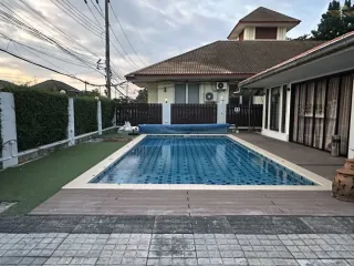 出售 4 卧室 别墅 在 Bang Lamung, Chon Buri