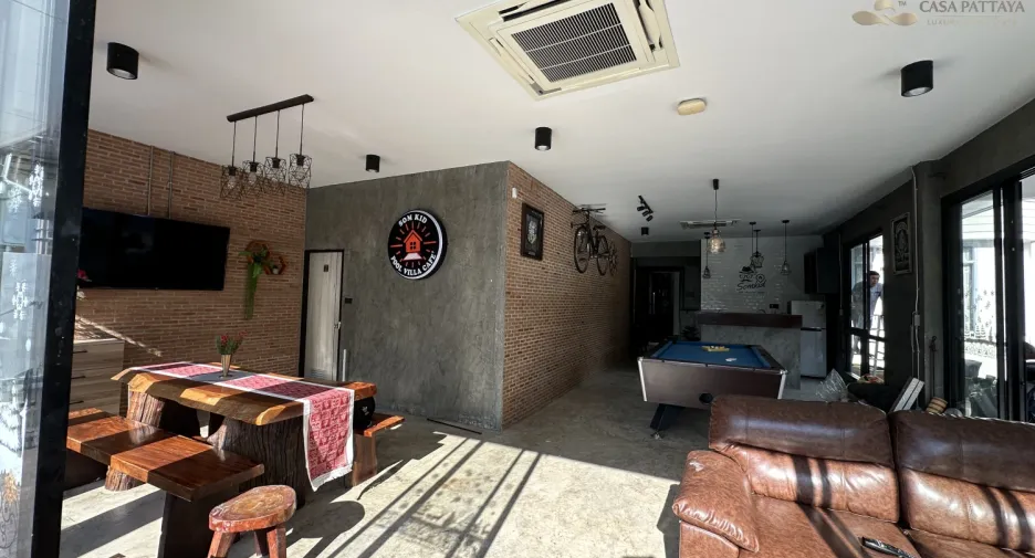 À vendre 4 chambres villa à Jomtien, Pattaya