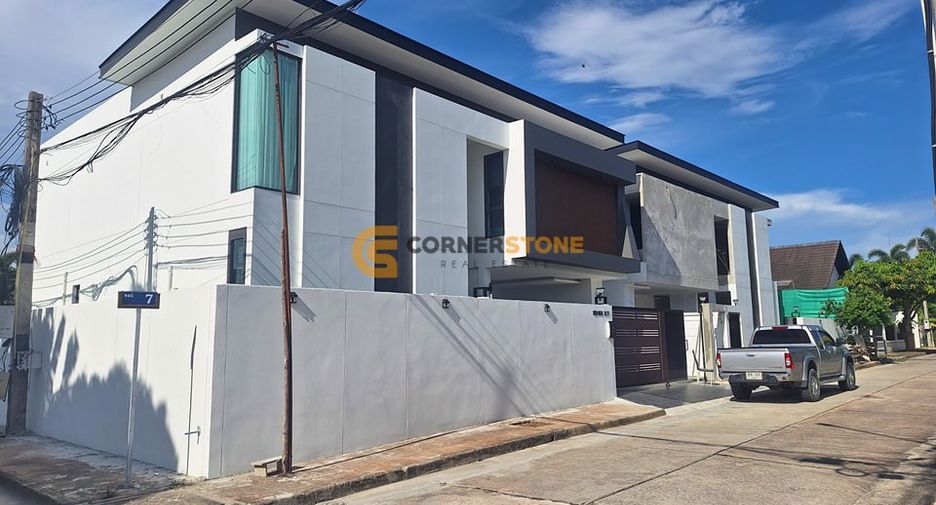 出售 3 卧室 独立屋 在 Bang Lamung, Chon Buri