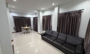 À vendre et à louer 3 chambres maison à Saraphi, Chiang Mai