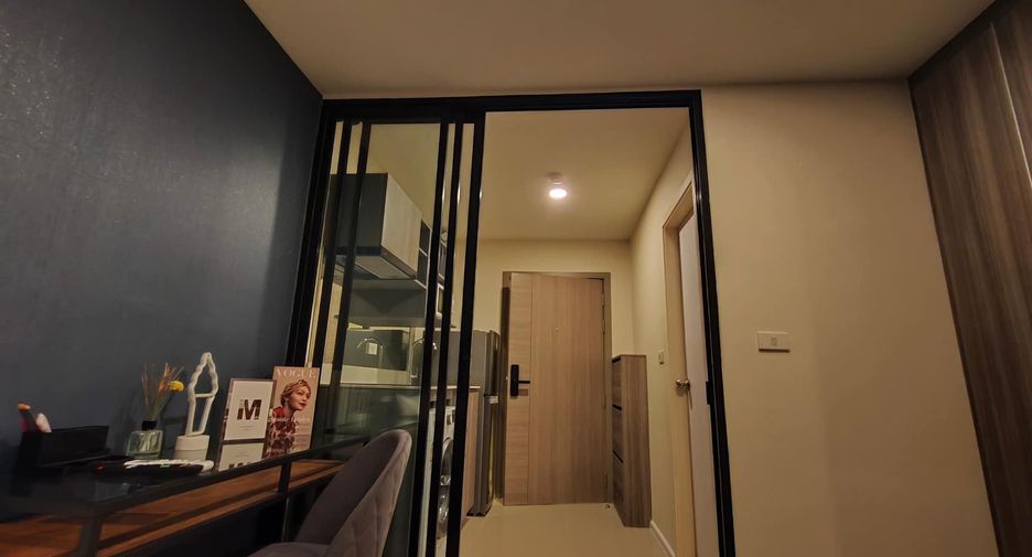 Condo en alquiler de 1 habitaciones en Khan Na Yao, Bangkok