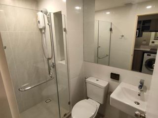 Condo en alquiler de 1 habitaciones en Khan Na Yao, Bangkok