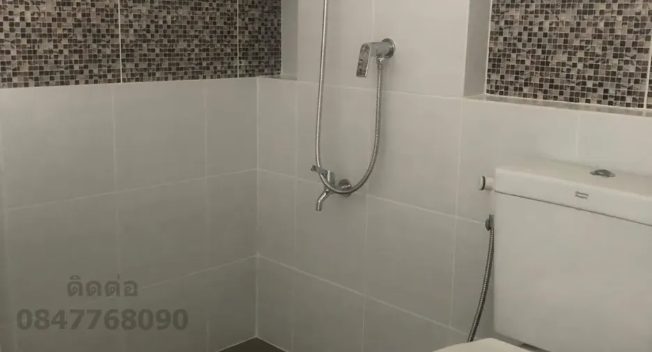 Casa adosada en venta de 3 habitaciones en Mueang Pathum Thani, Pathum Thani