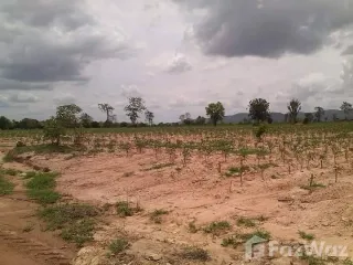 For sale land in Khok Samrong, Lopburi