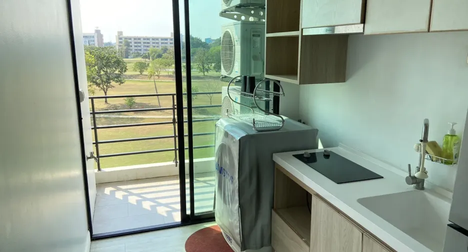 À louer 2 chambres condo à Phutthamonthon, Nakhon Pathom