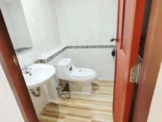 Casa adosada en alquiler de 2 habitaciones en Mueang Chiang Rai, Chiang Rai