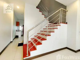 Casa adosada en alquiler de 2 habitaciones en Mueang Chiang Rai, Chiang Rai