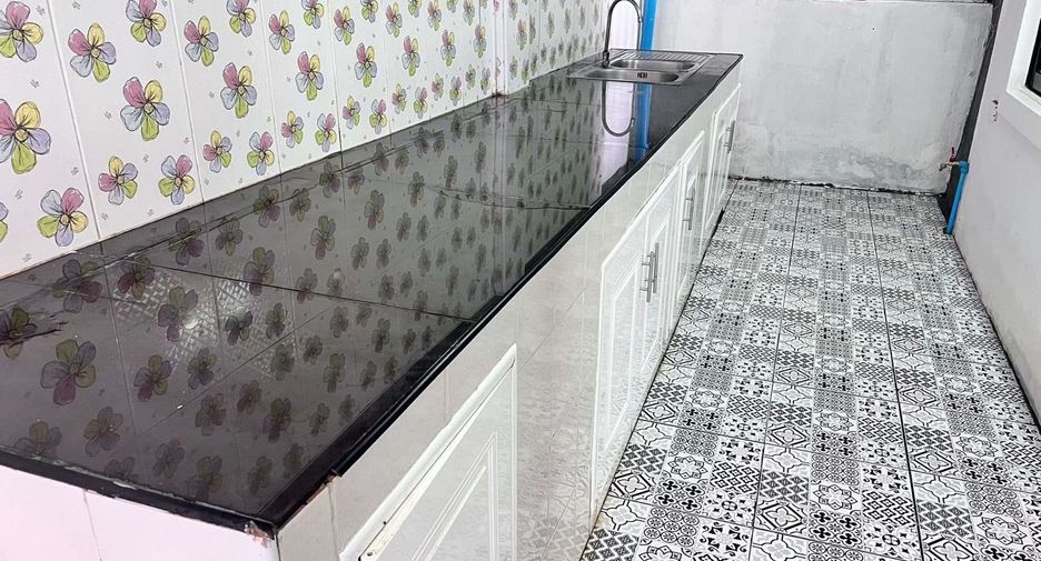 出租 3 卧室 独立屋 在 塔朗, 普吉