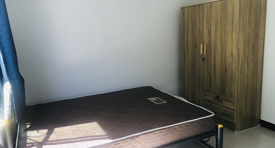 出租 3 卧室 独立屋 在 塔朗, 普吉