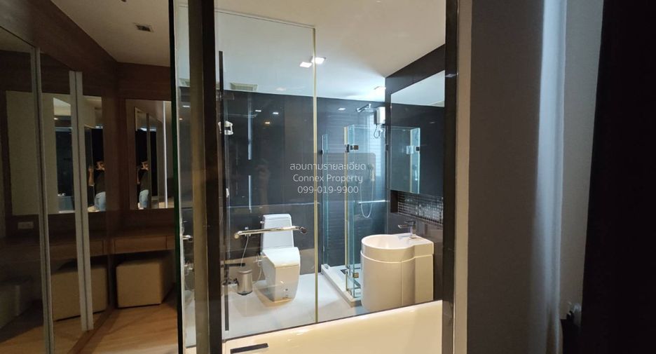For rent 2 bedrooms condo in Phaya Thai, Bangkok