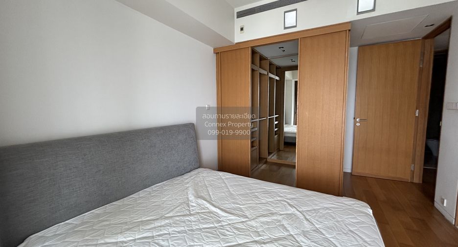 For rent 2 bedrooms condo in Sathon, Bangkok