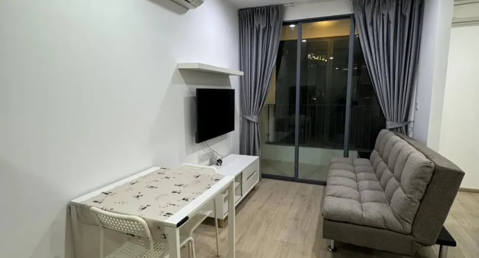 For rent 1 bed condo in Bang Rak, Bangkok