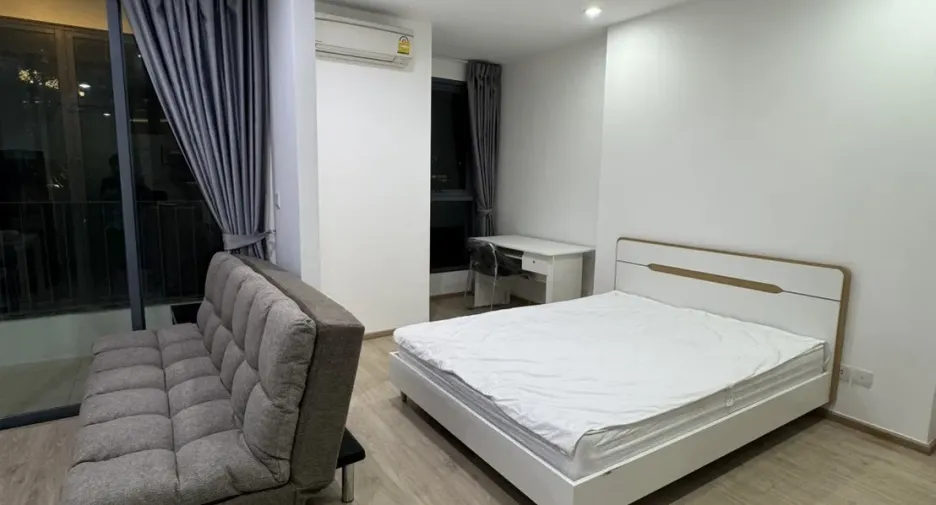 For rent 1 bed condo in Bang Rak, Bangkok