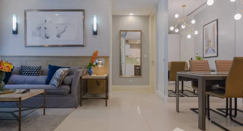 À louer 2 chambres condo à Pathum Wan, Bangkok