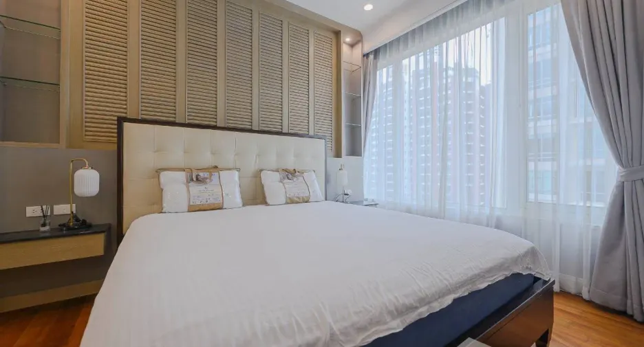 À louer 2 chambres condo à Pathum Wan, Bangkok