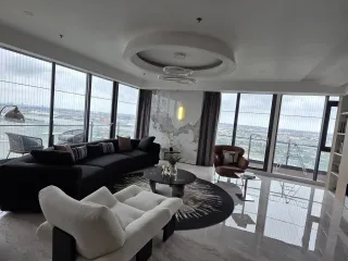 For rent 6 bedrooms condo in Yan Nawa, Bangkok