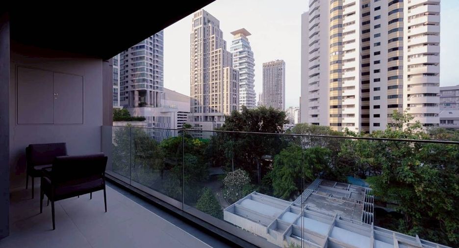 For sale and for rent 2 bedrooms condo in Khlong Toei, Bangkok