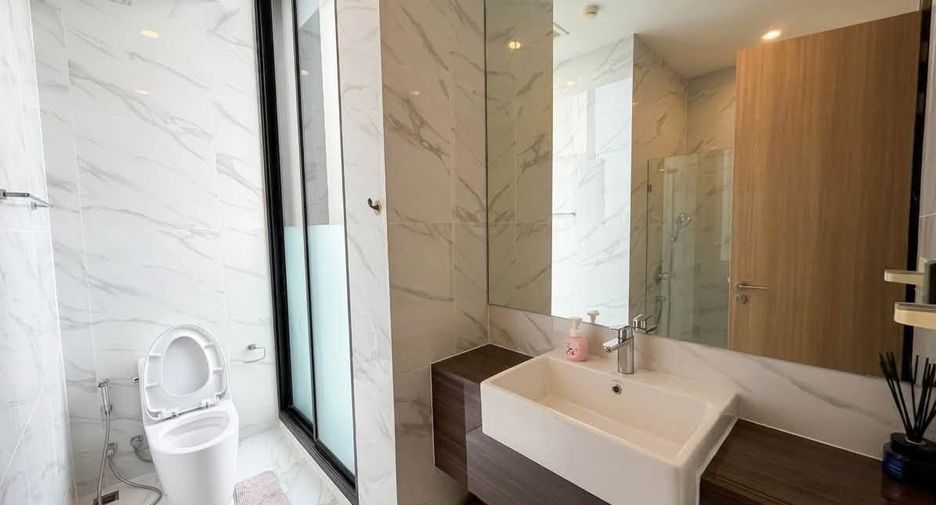 For rent 1 bed condo in Watthana, Bangkok
