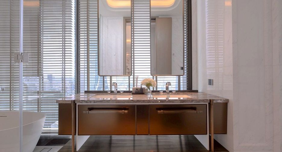 For sale and for rent 2 bedrooms condo in Sathon, Bangkok