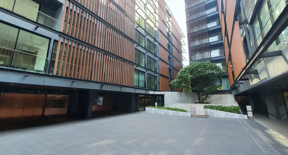 For rent 1 bed condo in Watthana, Bangkok