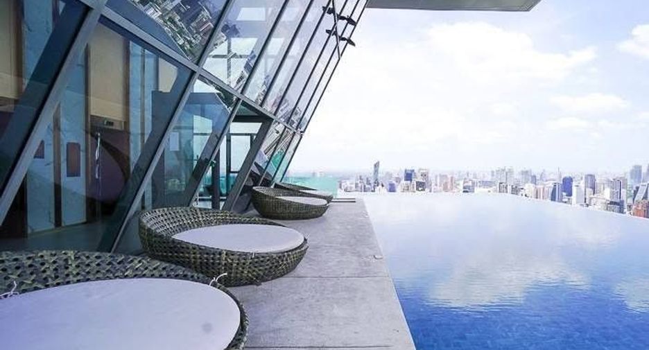 For rent 1 bed condo in Watthana, Bangkok