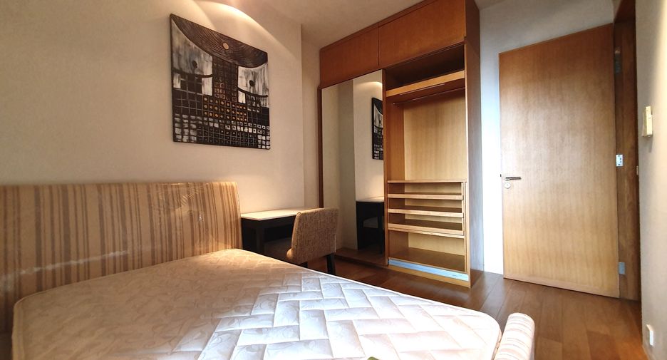Condo en alquiler de 2 habitaciones en Sathon, Bangkok