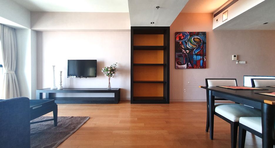 Condo en alquiler de 2 habitaciones en Sathon, Bangkok