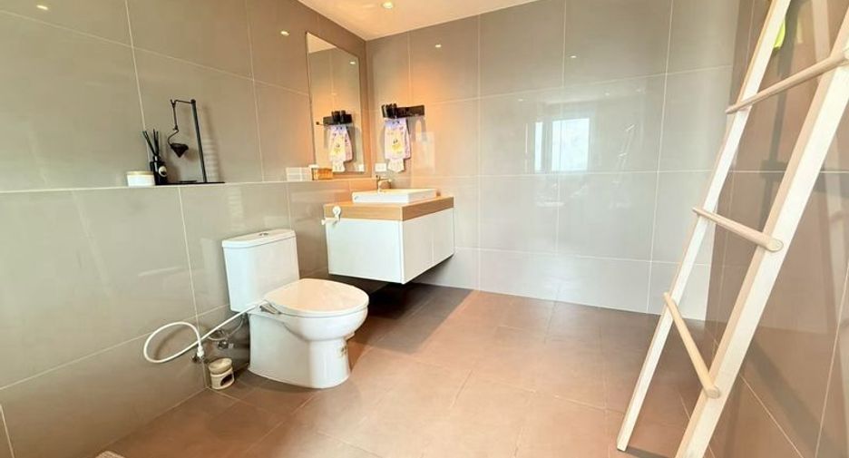 Wohnung zur Miete mit 2 Zimmer in Sathon, Bangkok