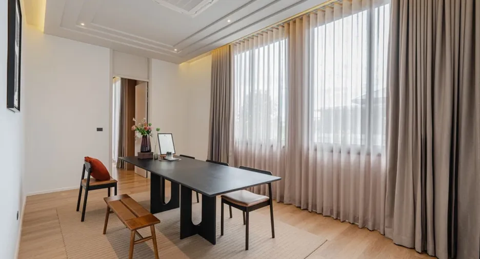 For sale 4 bedrooms villa in Bang Lamung, Chonburi