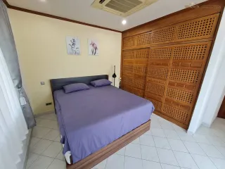 Villa zum Kauf mit 3 Zimmer in Bang Lamung, Chonburi