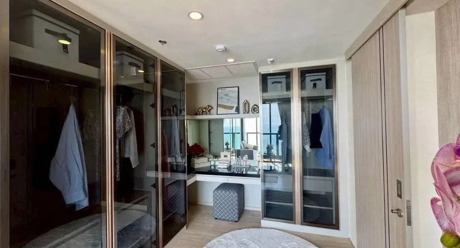 For sale 2 bedrooms condo in Bang Lamung, Chonburi