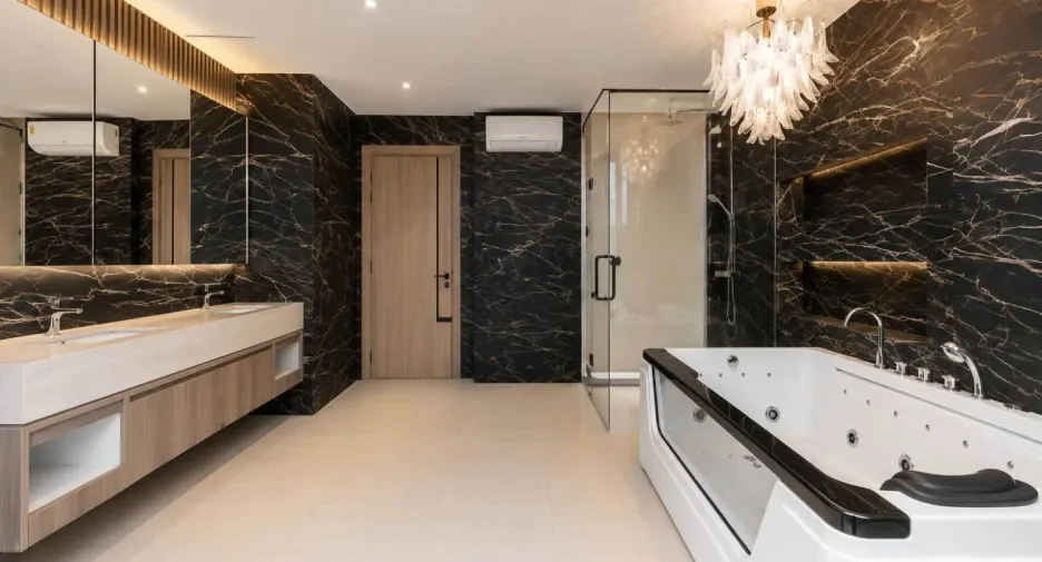 For rent 8 bedrooms villa in Jomtien, Pattaya