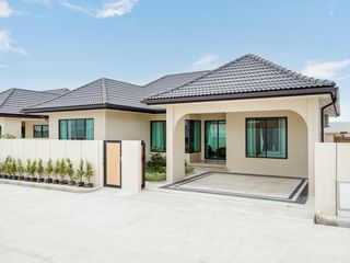For sale 3 ベッドルーム house in Cha Am, Phetchaburi