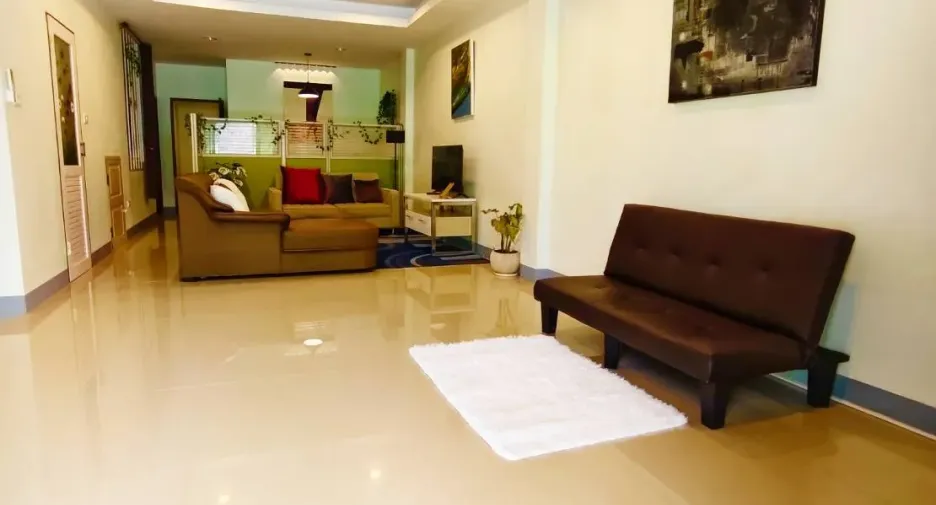 Reihenhaus zur Miete mit 3 Zimmer in Mueang Chiang Mai, Chiang Mai